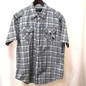 akademiks short sleeve shirt size XL like new
